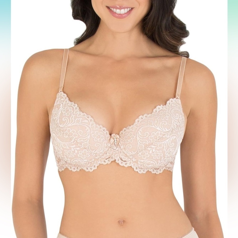 NWT Smart & sexy Elegant Lace Bra in Cream​​​​